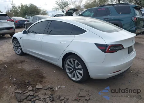 2019 Tesla Model 3 Long Range/Performance из США, поврежденный, VIN 5YJ3E1EB5KF390175